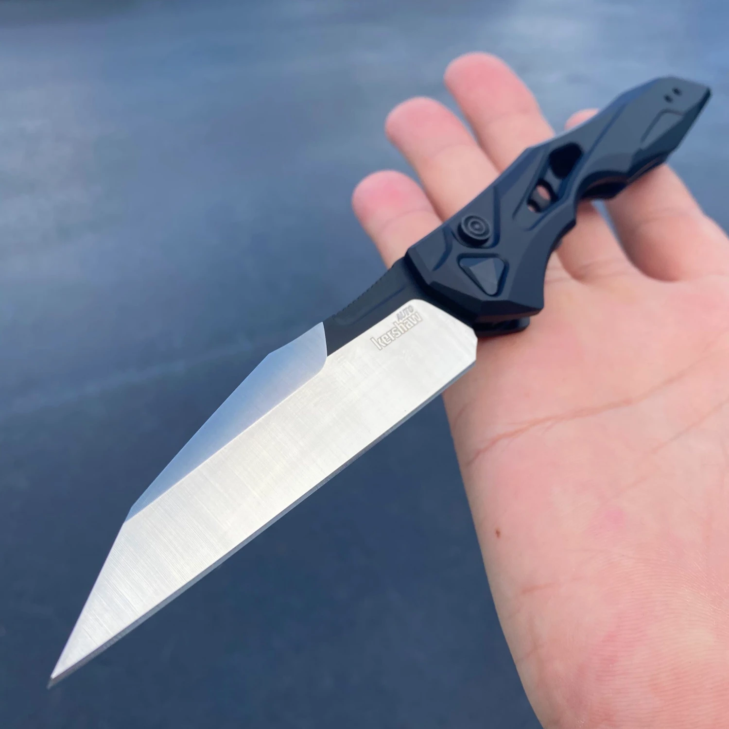 Blade City Kershaw Launch 13 Automatic Knife Black (3.5" Two-Tone) 3 Blade City Kershaw Launch 13 Automatic Knife Black (3.5" Two-Tone)