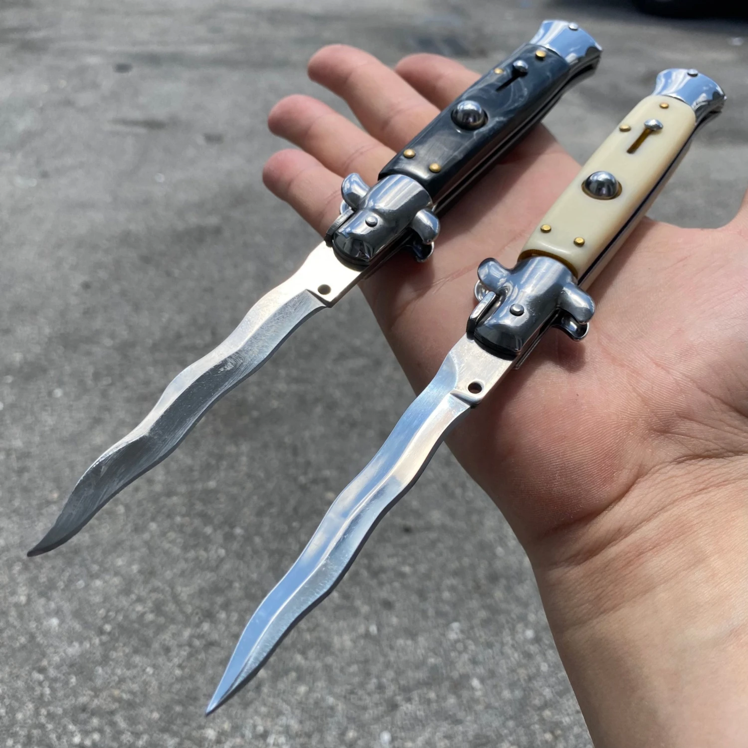 Blade City Kriss Blade Italian Stiletto - 3 Colors Available All Knives 3 Blade City Kriss Blade Italian Stiletto - 3 Colors Available All Knives