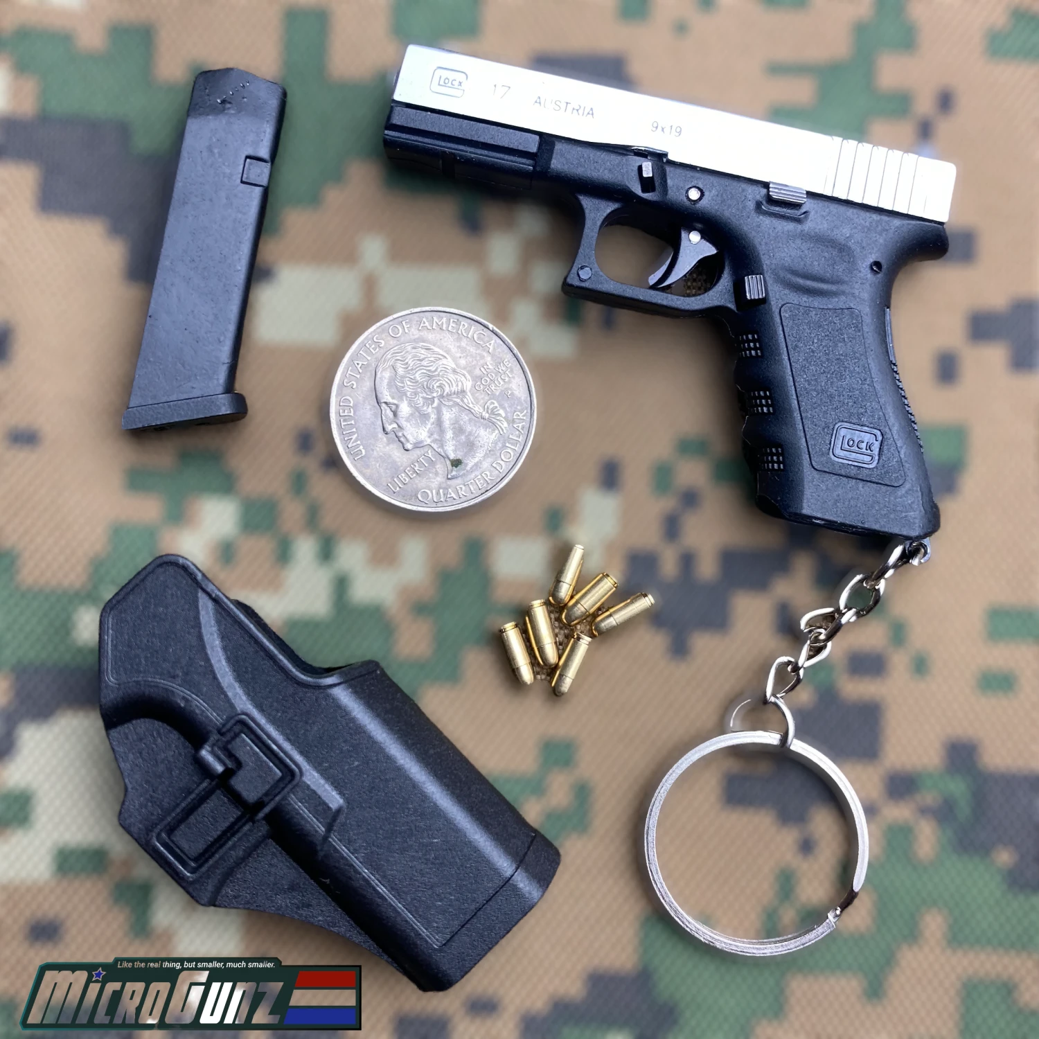 Blade City MicroGunz™️ High Quality Metal Mini Gun Glock Keychain 3 Blade City MicroGunz™️ High Quality Metal Mini Gun Glock Keychain