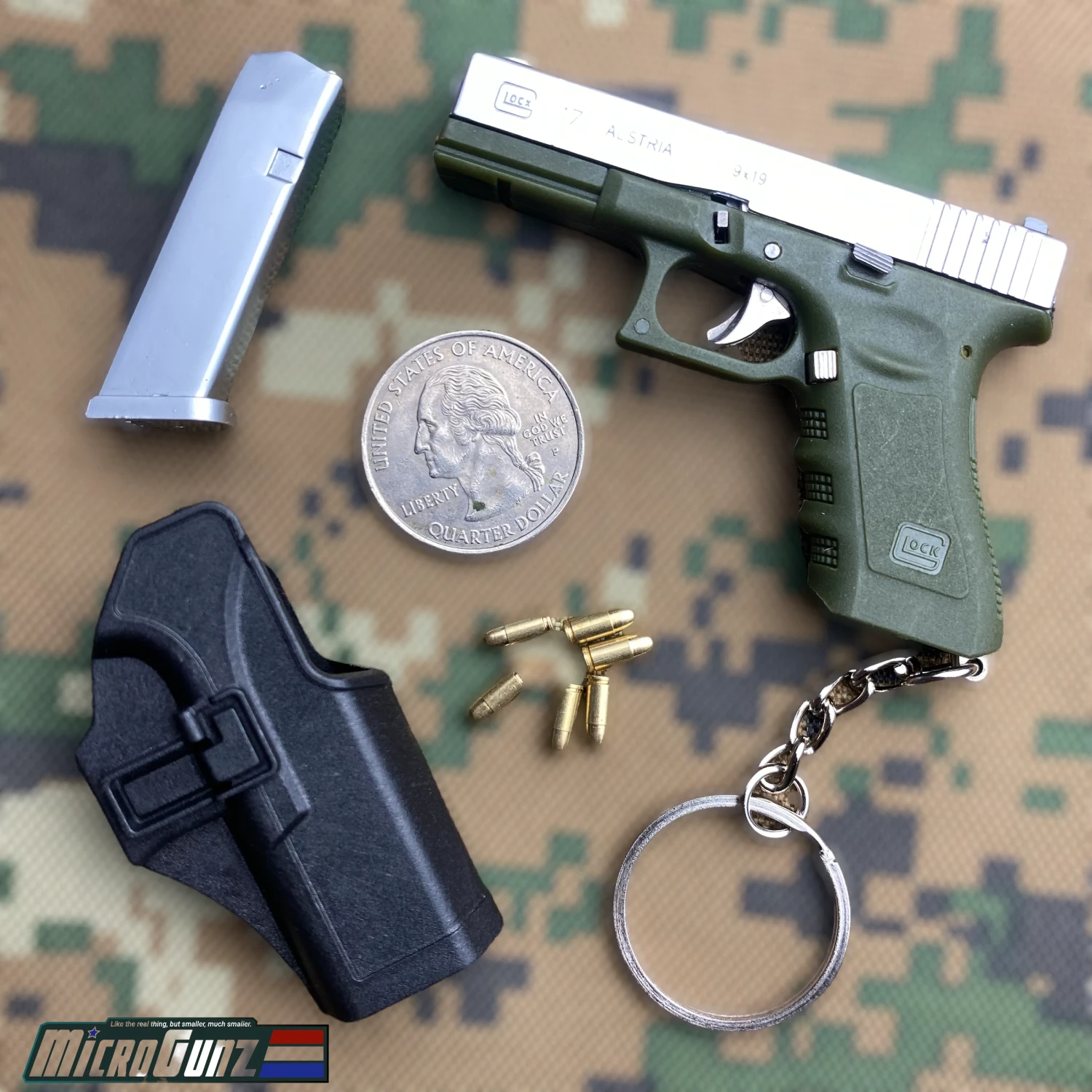 Blade City MicroGunz™️ High Quality Metal Mini Gun Glock Keychain 4 Blade City MicroGunz™️ High Quality Metal Mini Gun Glock Keychain