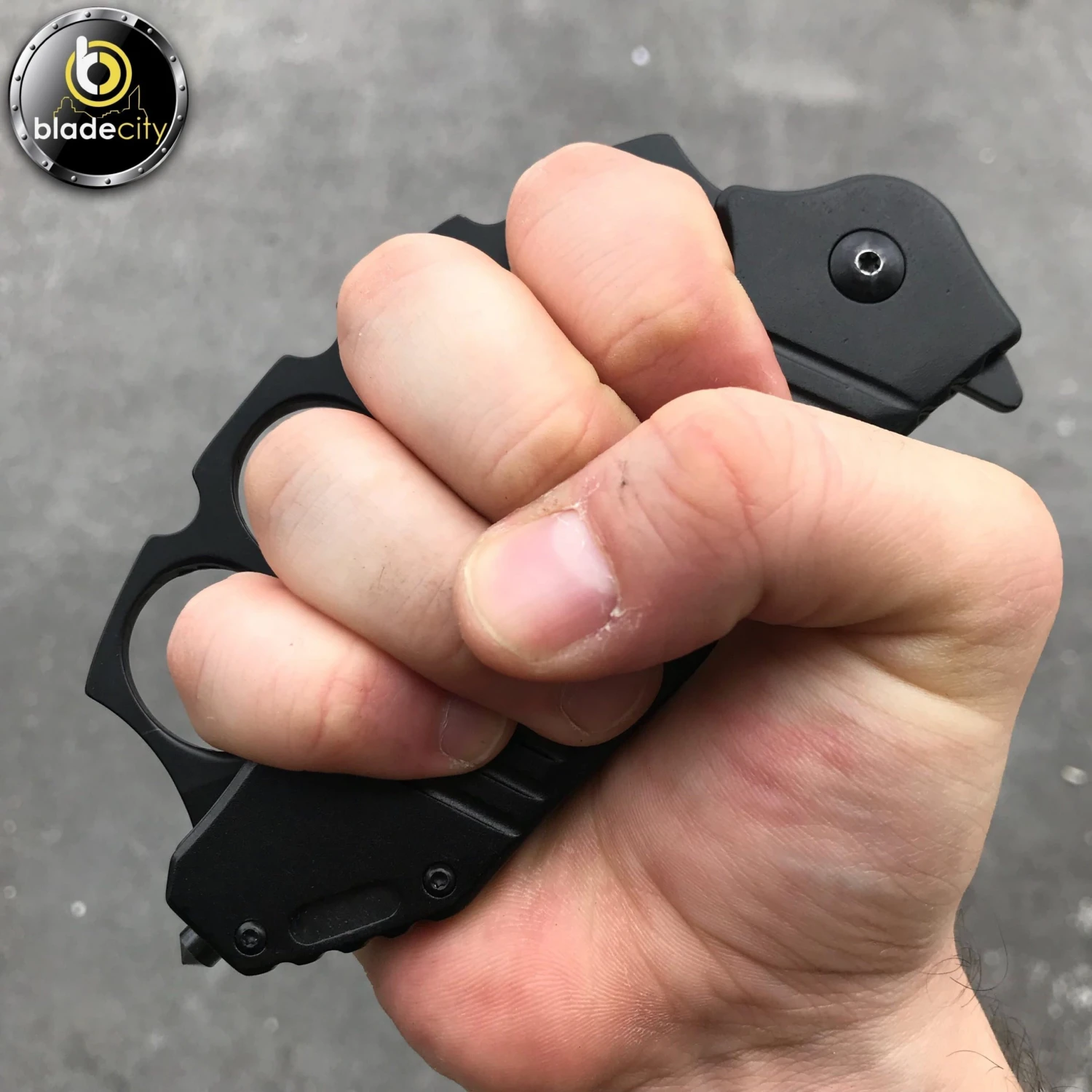 Blade City *NEW PRODUCT* Black Crawler Blade Duster All Knives 7 Blade City *NEW PRODUCT* Black Crawler Blade Duster All Knives